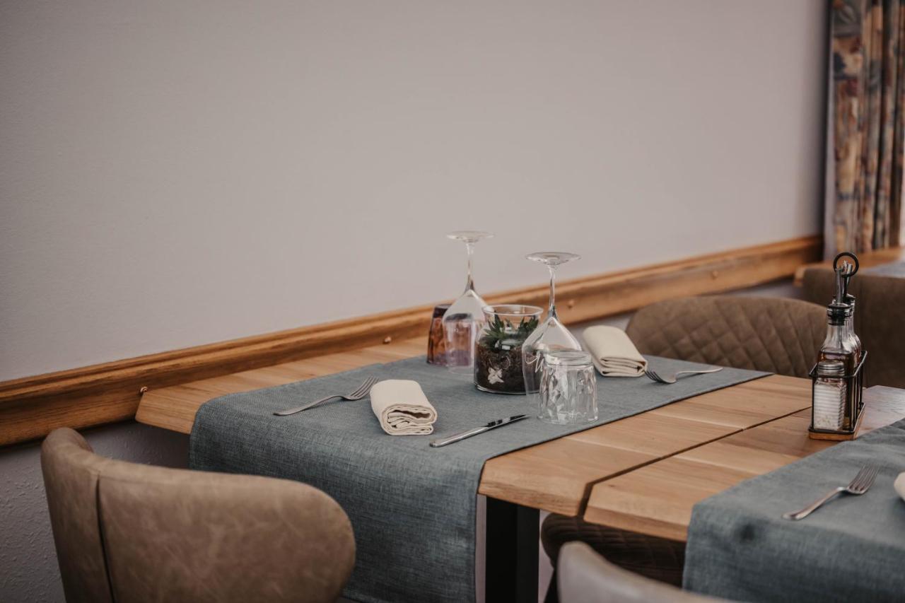 Albergo Ristorante Al Portico Gerra  Eksteriør bilde