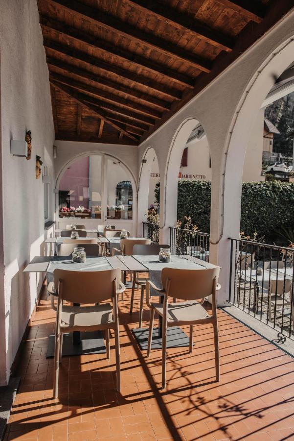 Albergo Ristorante Al Portico Gerra  Eksteriør bilde