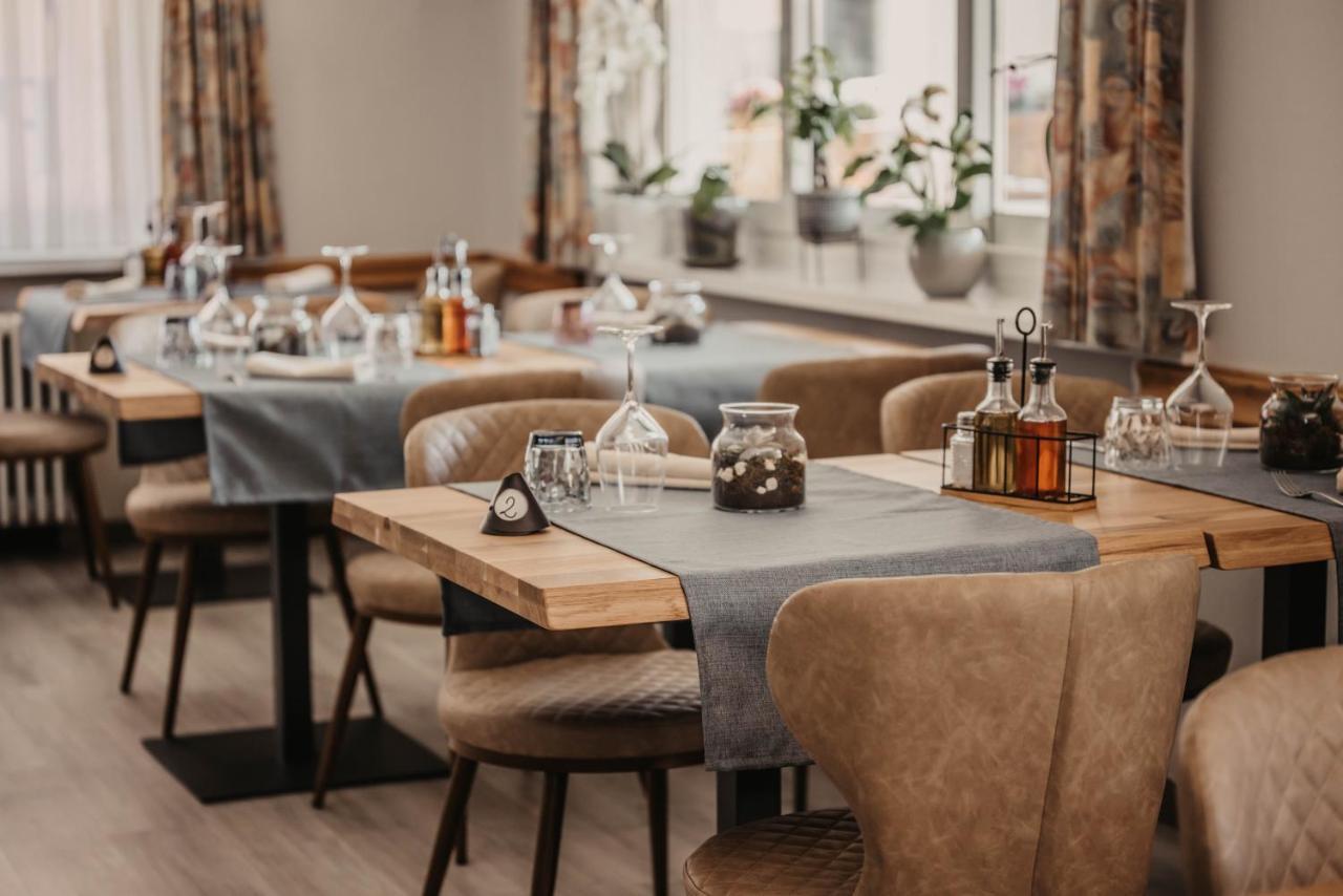 Albergo Ristorante Al Portico Gerra  Eksteriør bilde